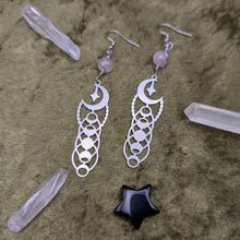 Load image into Gallery viewer, Moon Shift Moonstone Earrings