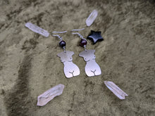 Load image into Gallery viewer, Femininity Earrings