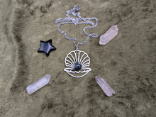 Load image into Gallery viewer, Venus's Beauty Necklaces