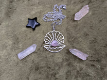 Load image into Gallery viewer, Venus's Beauty Necklaces