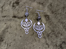 Load image into Gallery viewer, Elevate Labradorite Earrings