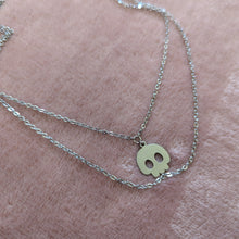 Load image into Gallery viewer, Decorative Skull Necklace
