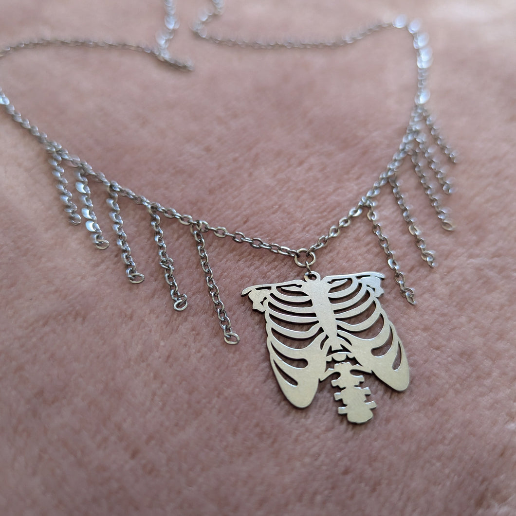 Decorative Rib Cage Necklace