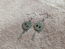 Load image into Gallery viewer, Skull Chain Earrings
