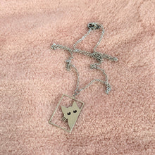 Load image into Gallery viewer, Peek-a-Kitty Necklace
