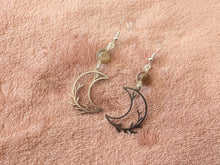 Load image into Gallery viewer, Moonlight Vines Moonstone Earrings
