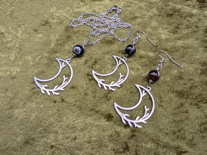 Moonlight Vines Sardonyx Earrings and Necklace Set