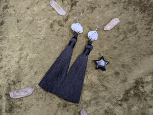 Stormy Tassel Pearl Earrings