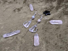 Load image into Gallery viewer, Cat Phase African Opal Earrings
