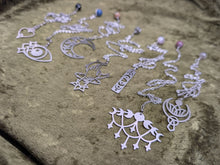 Load image into Gallery viewer, Chain Bookmarks
