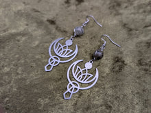 Load image into Gallery viewer, Elevate Labradorite Earrings
